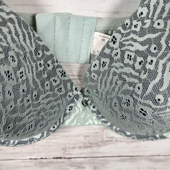 Warner’s Blissful Benefits Lot (2) Padded Underwire Bra 38D - Picture 3 of 10